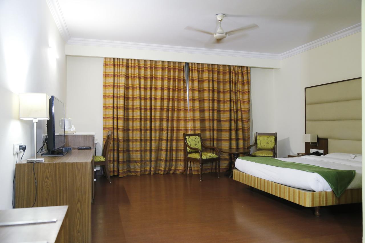 Mapple Abhay Jodhpur Hotel Джодпур Екстериор снимка