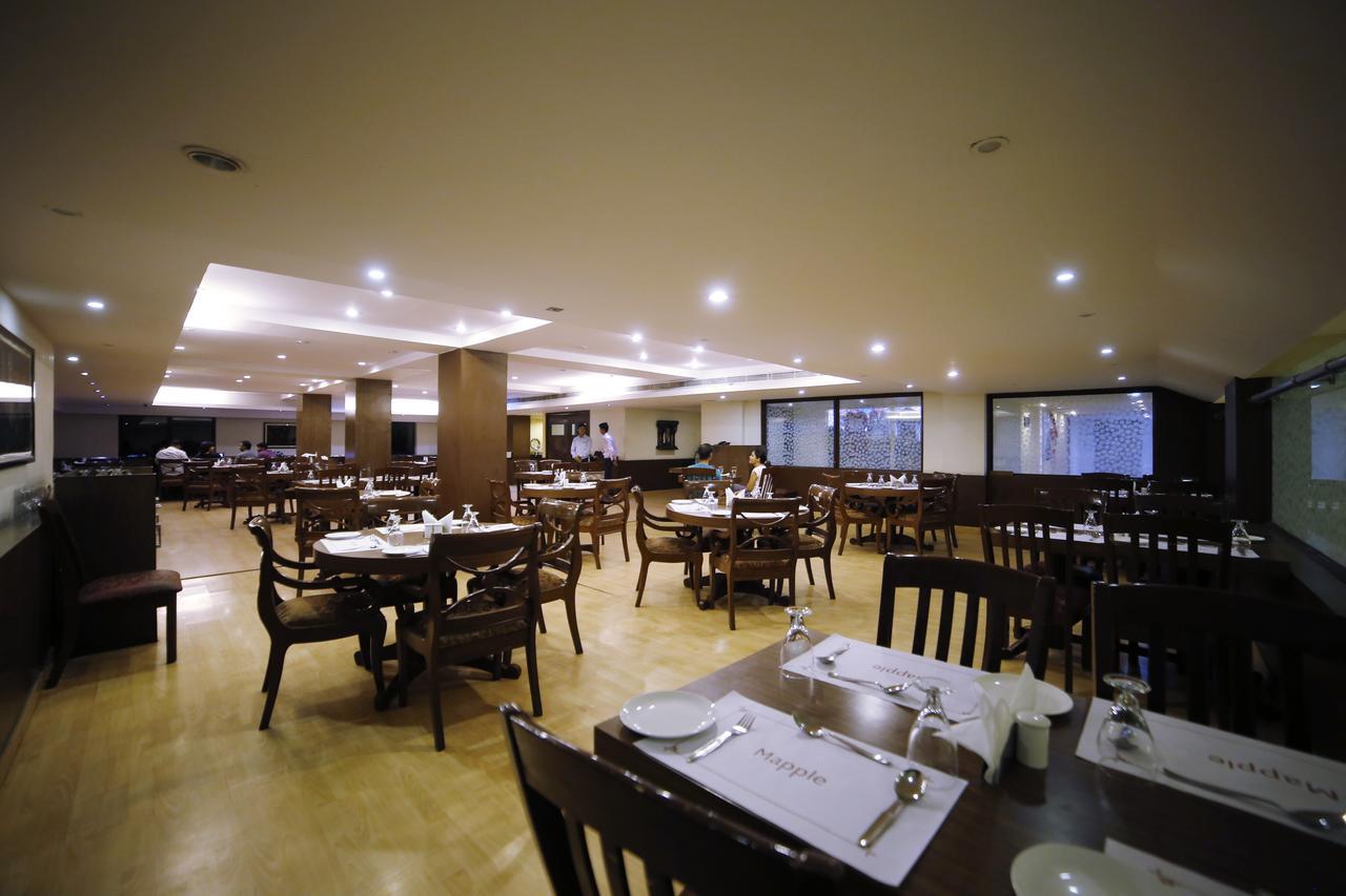 Mapple Abhay Jodhpur Hotel Джодпур Екстериор снимка
