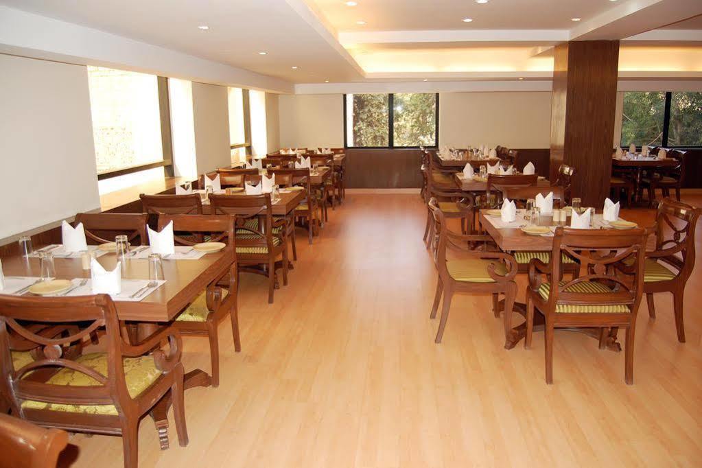 Mapple Abhay Jodhpur Hotel Джодпур Екстериор снимка