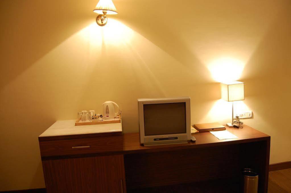 Mapple Abhay Jodhpur Hotel Джодпур Екстериор снимка