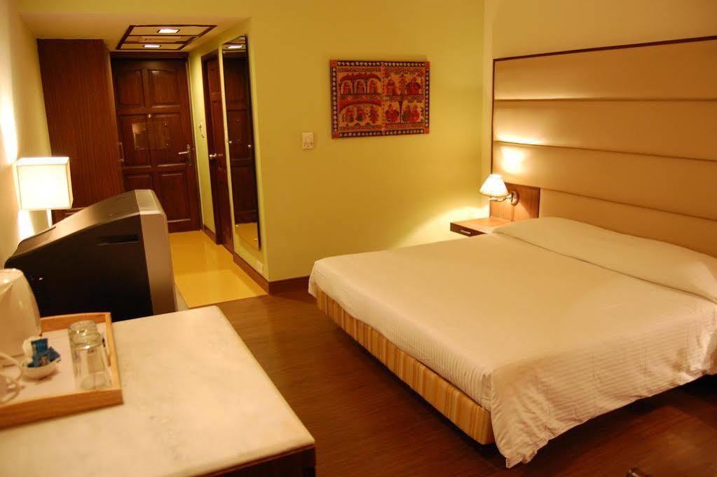 Mapple Abhay Jodhpur Hotel Джодпур Екстериор снимка