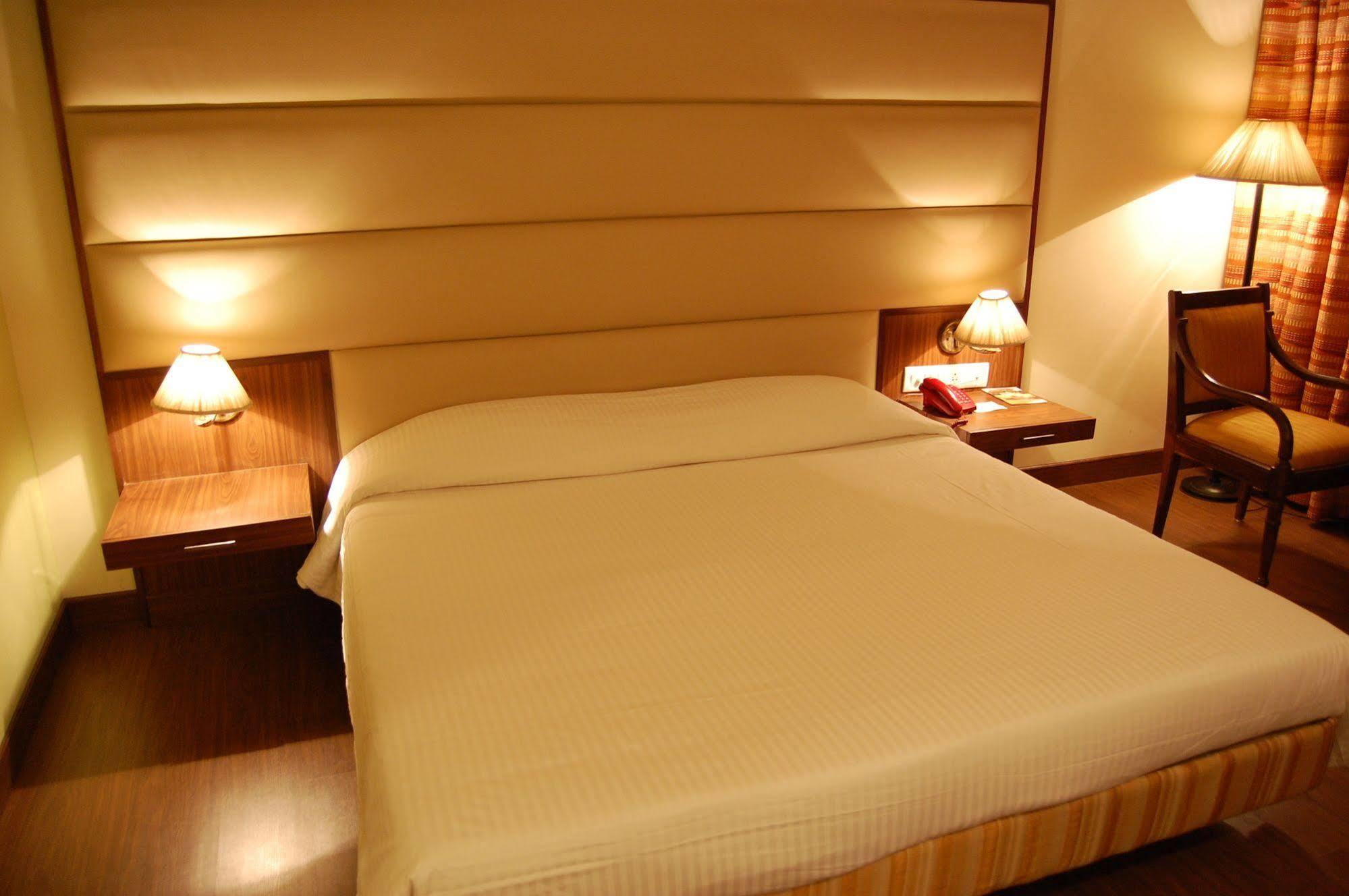 Mapple Abhay Jodhpur Hotel Джодпур Екстериор снимка